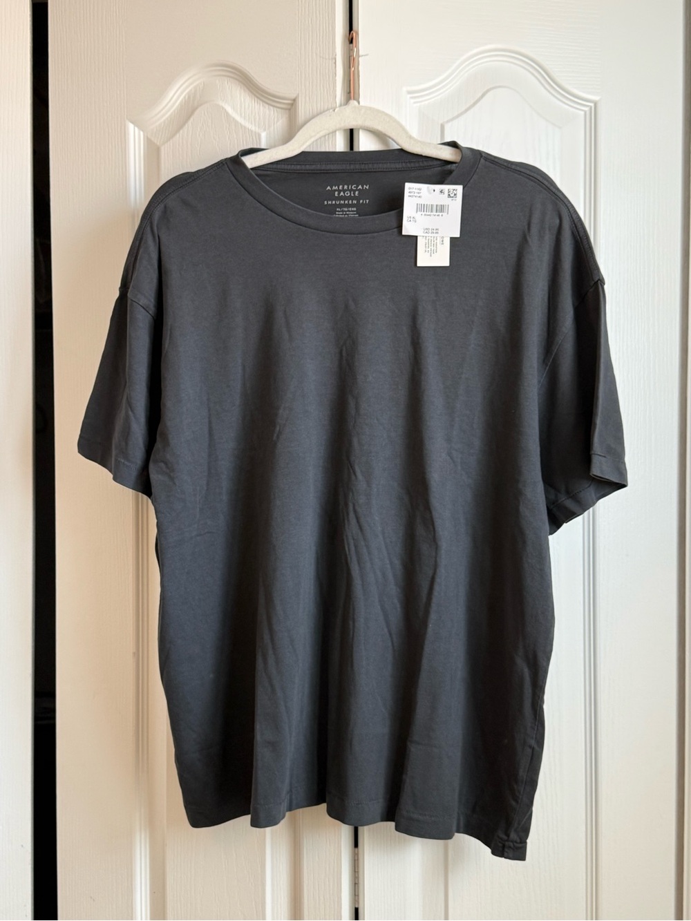 American Eagle Outfitters Men’s Charcoal Men’s Shrunken Fit Tee